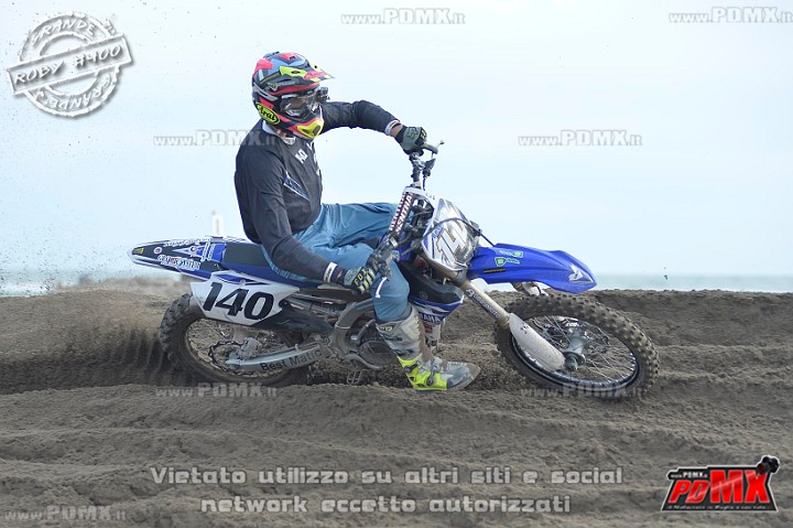 _ROB8395 (Copy).jpg
